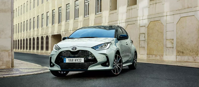 ¿Qué es un coche híbrido eléctrico de Toyota?