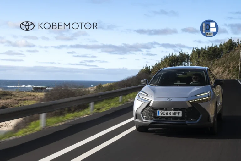 Renting C-HR Plug-In sin entrada